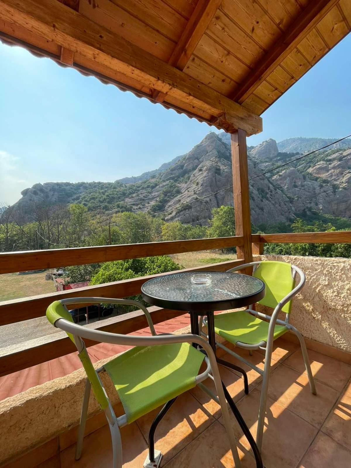 Michel Studios Kalavryta Exterior foto